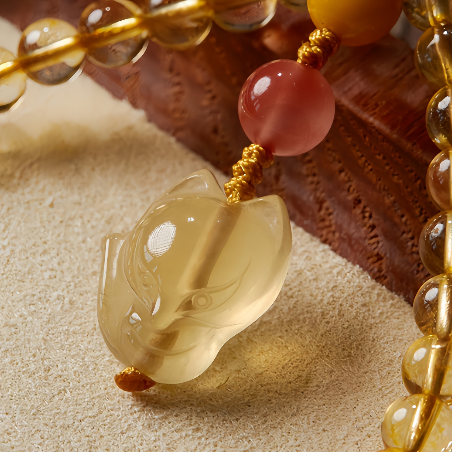 Golden Fortune Fox · Sunlit Citrine Phone Chain 9004