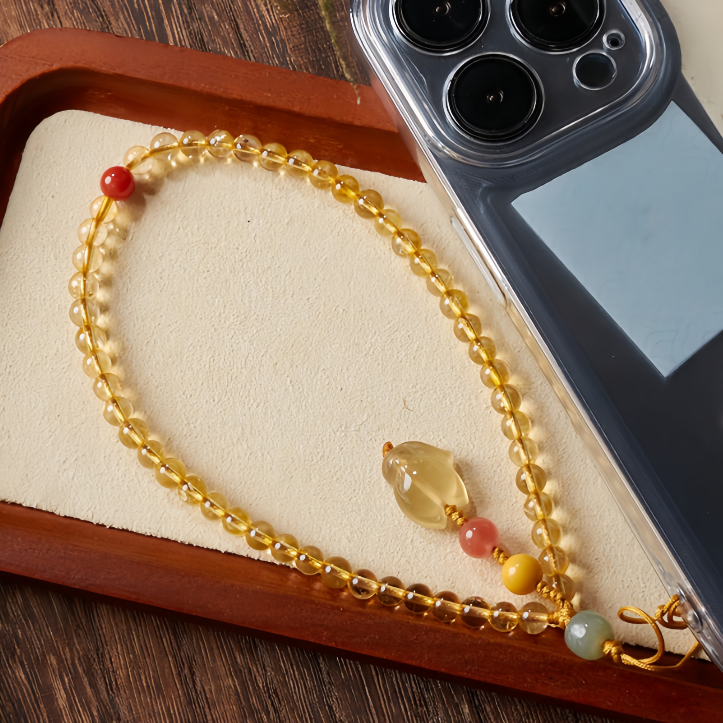 Golden Fortune Fox · Sunlit Citrine Phone Chain 9004