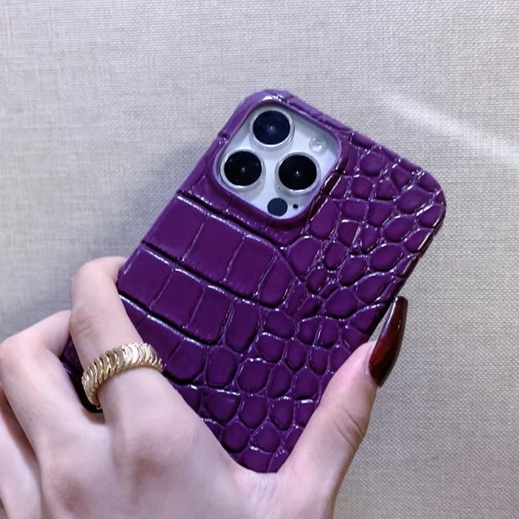 Finely Crafted Leather Crocodile-Embossed Mulberry Purple Phone Case - Compatible with iPhone 15 Series 8302