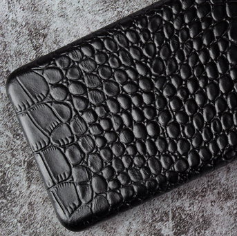 Croc-Embossed Genuine Leather Phone Case・Compatible with iPhone 17 Series・7910