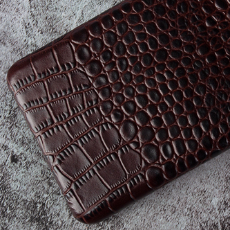 Croc-Embossed Genuine Leather Phone Case・Compatible with iPhone 17 Series・7910