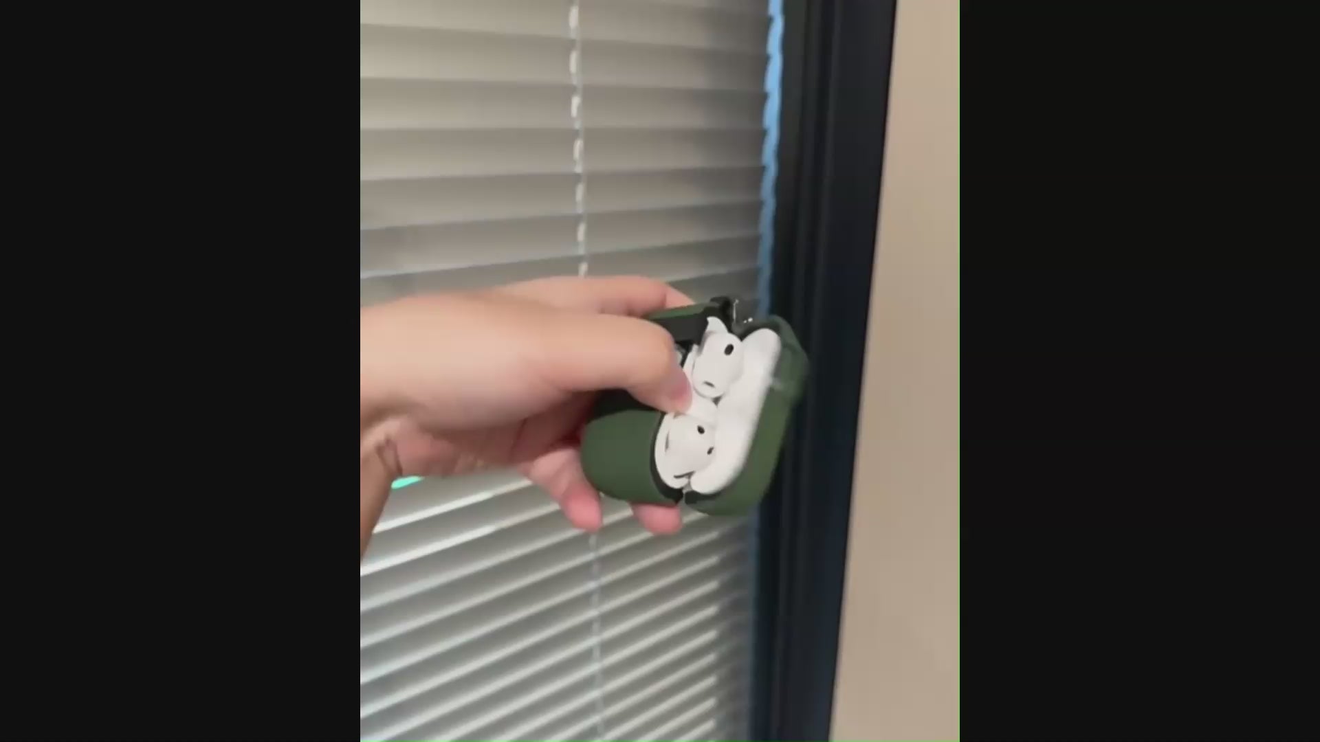 Sandblasted TPU Silicone Case with Velvet-Like Texture for AirPods 3 - 8212